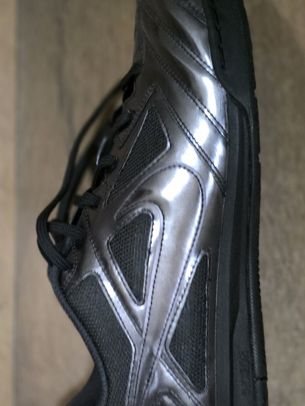 Nike Gato LV8 Metallic Black Sneaker